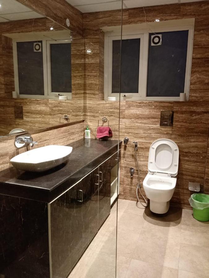 Pine Peak Villa Kasauli Luaran gambar