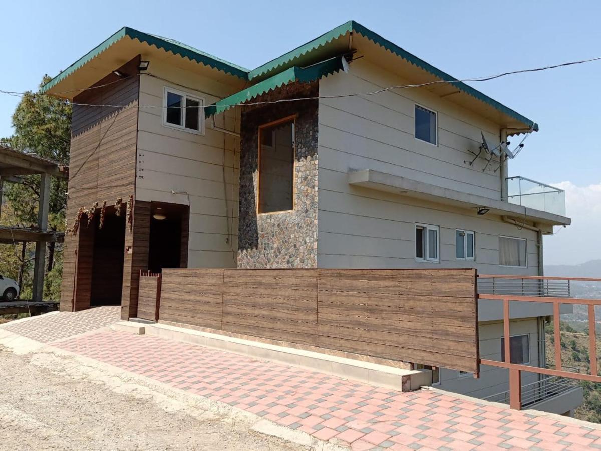 Pine Peak Villa Kasauli Luaran gambar